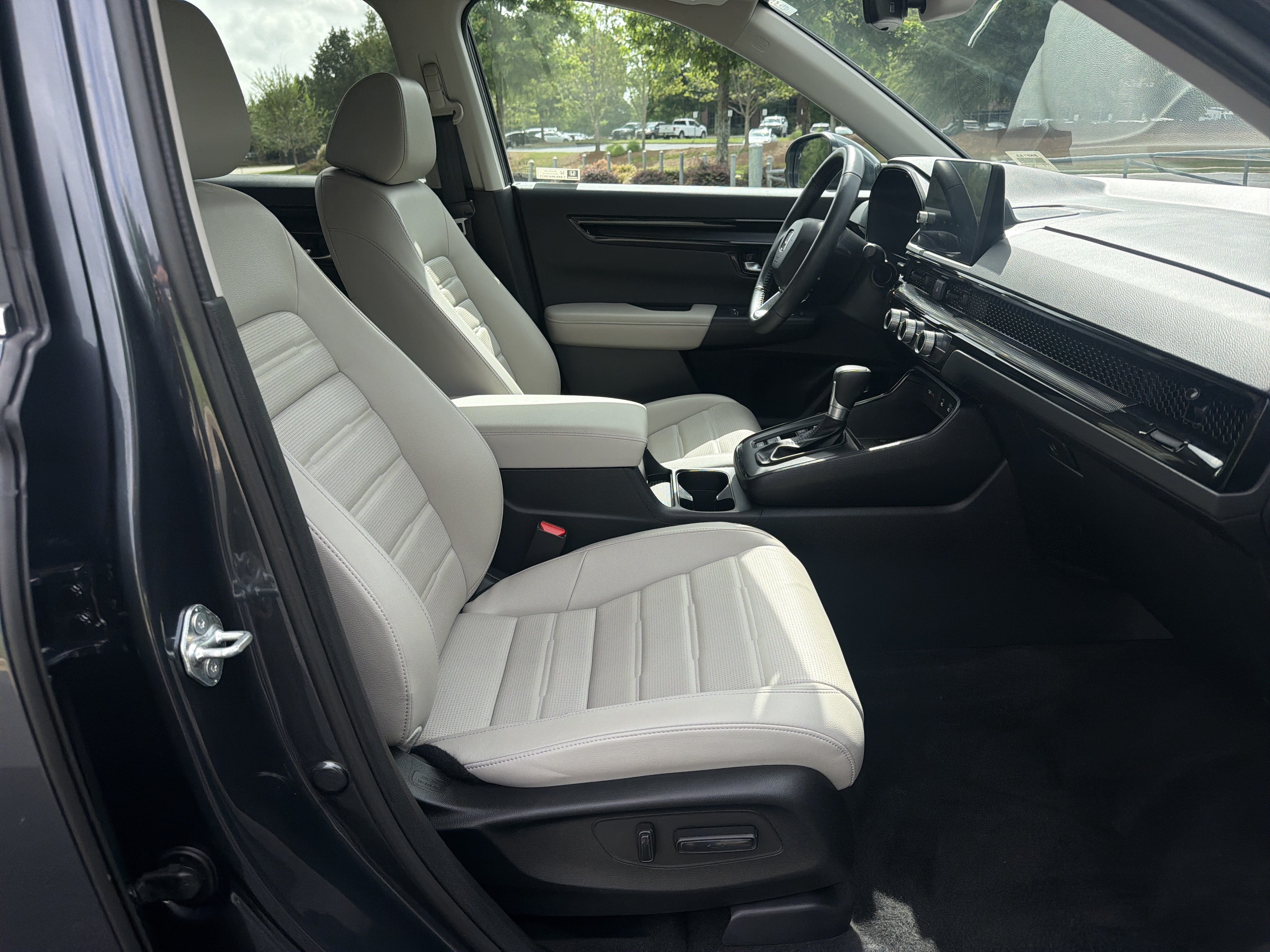 Certified 2026 Honda CR-V EX-L image 31
