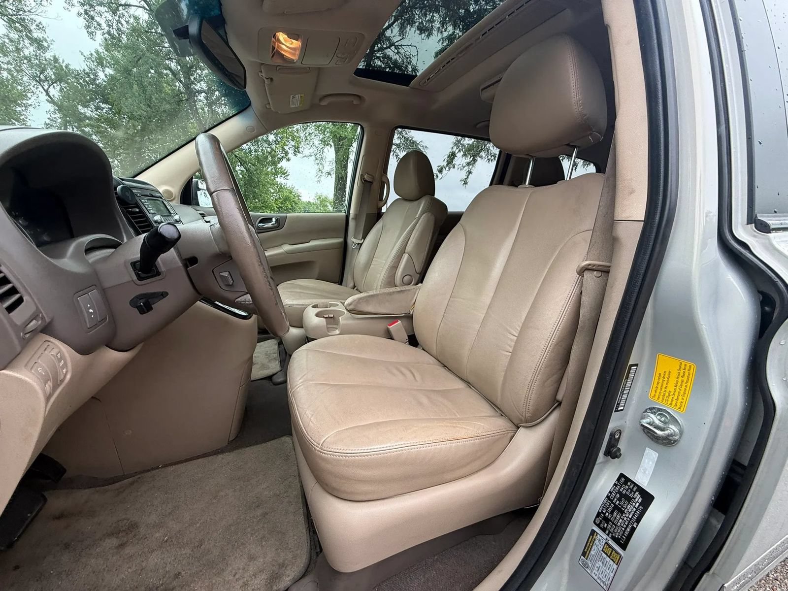 Used 2012 Kia Sedona EX w/ Luxury Pkg FWD image 11