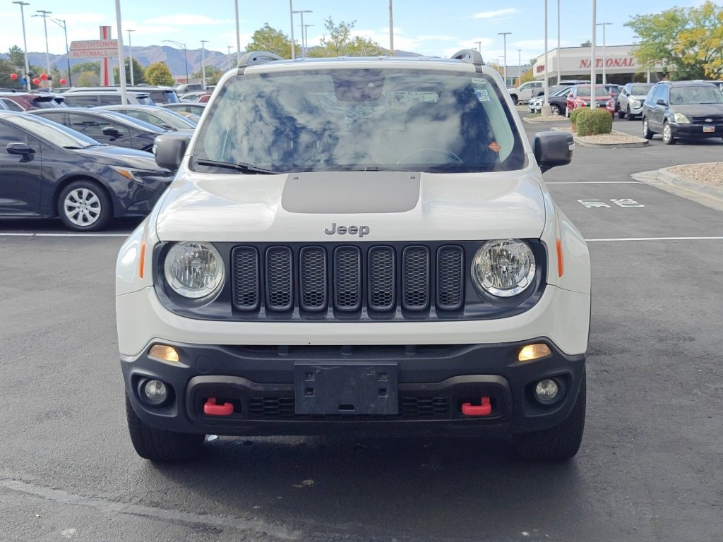 Used 2016 Jeep Renegade Trailhawk image 2