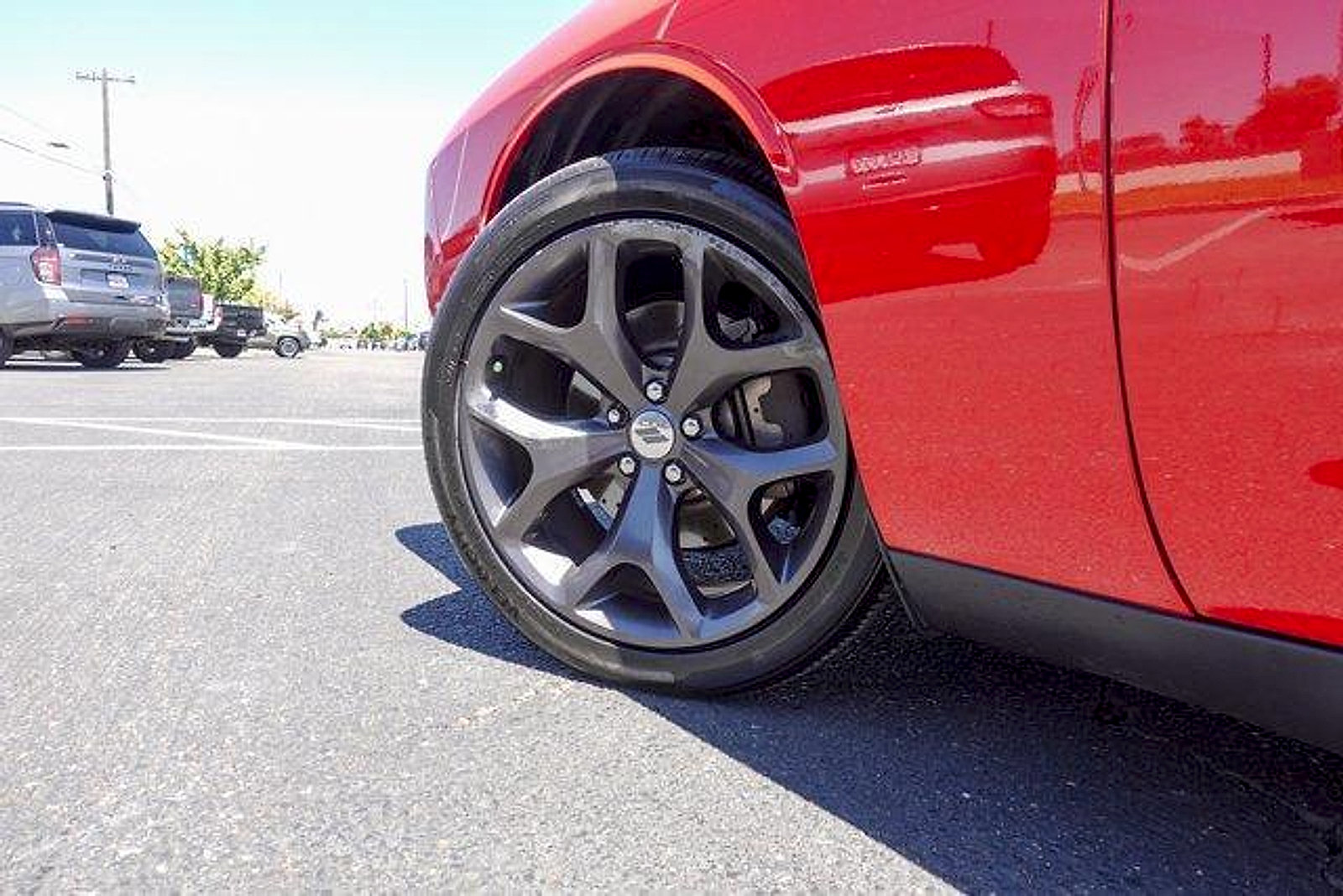 Used 2017 Dodge Challenger SXT Plus RWD image 9