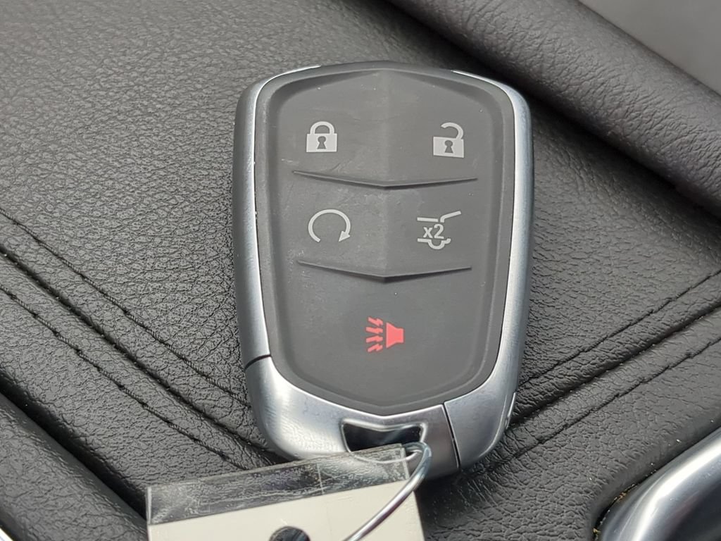 Used 2025 Cadillac XT5 Premium Luxury AWD/4WD image 42