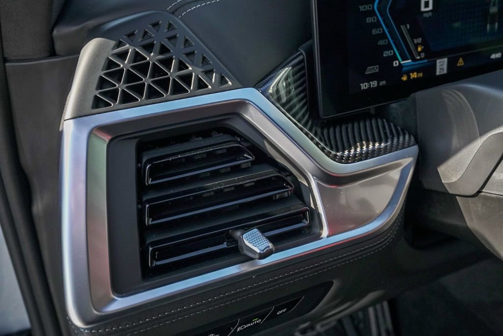 Used 2026 BMW X5 M Competition w/ Executive Package image 38