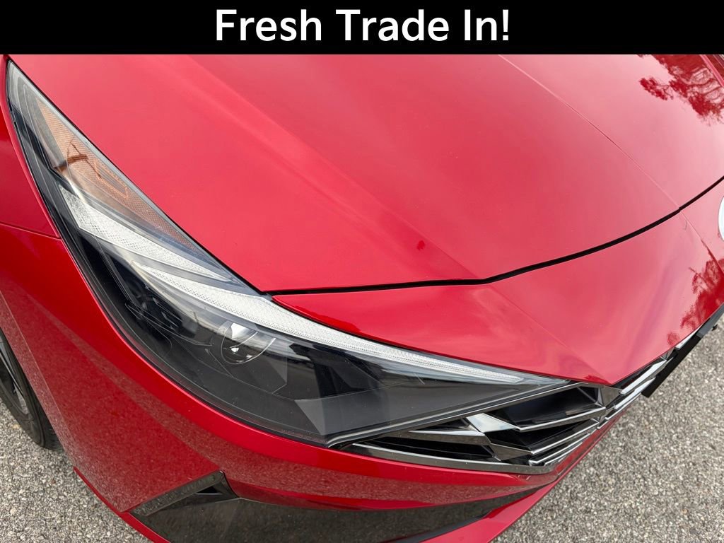 Used 2021 Hyundai Elantra SEL w/ Convenience + Premium Package image 5