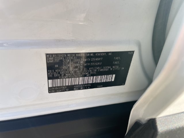 Certified 2025 Toyota RAV4 LE AWD/4WD image 26