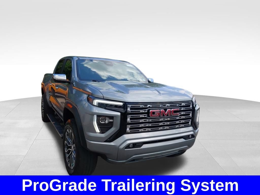 Used 2023 GMC Canyon Denali AWD/4WD image 4
