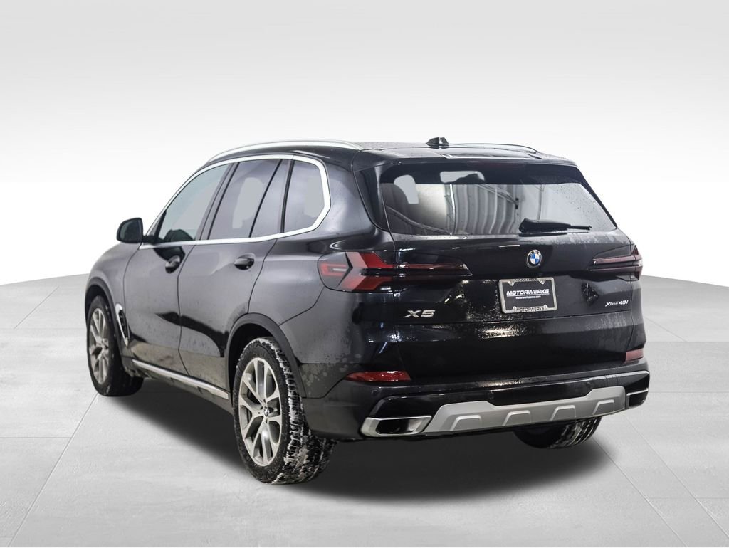 Certified 2024 BMW X5 xDrive40i w/ Premium Package image 3