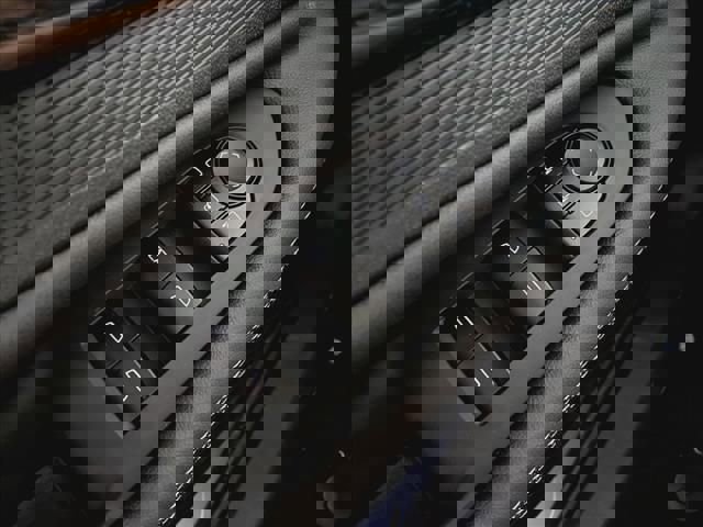 New 2025 Chevrolet Blazer EV LT image 46