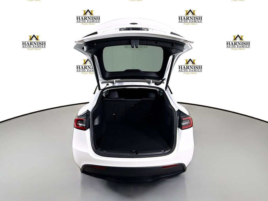 Used 2022 Tesla Model Y Long Range AWD/4WD image 33