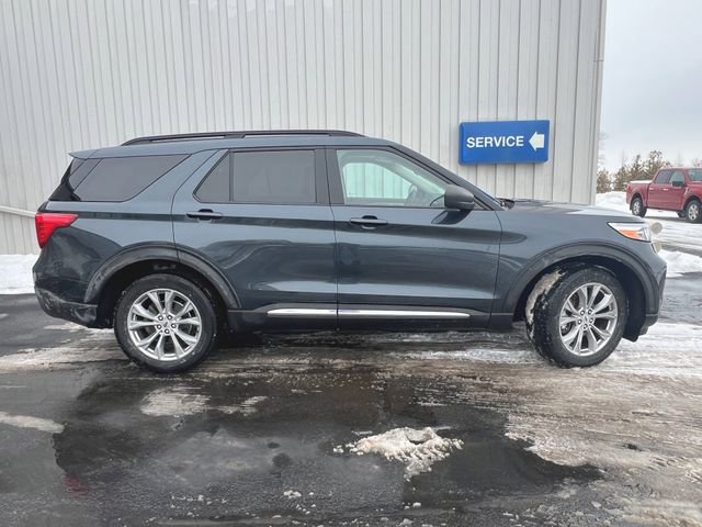 Used 2023 Ford Explorer XLT w/ Equipment Group 202A image 11