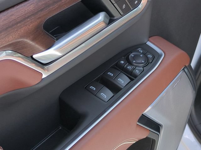 New 2026 GMC Sierra 3500 Denali Ultimate AWD/4WD image 24