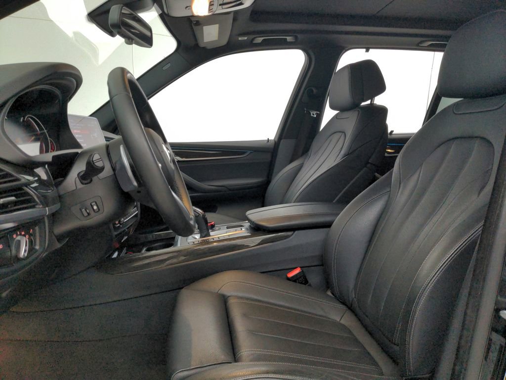 Used 2018 BMW X5 xDrive50i AWD/4WD image 26