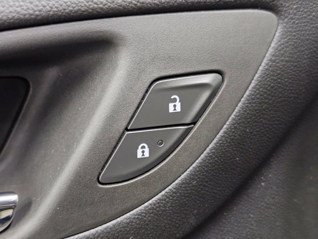 Certified 2024 Chevrolet Equinox LT FWD image 29