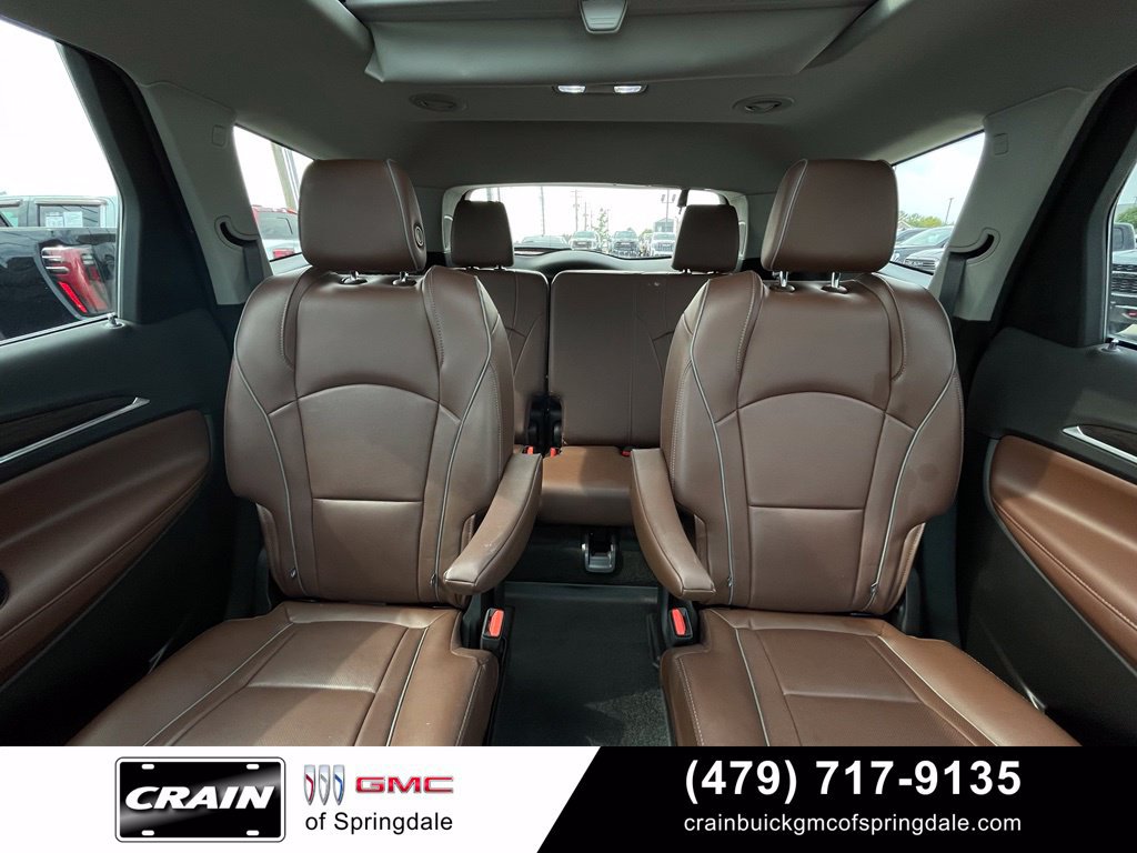 Used 2018 Buick Enclave Avenir w/ Avenir Technology Package FWD image 29