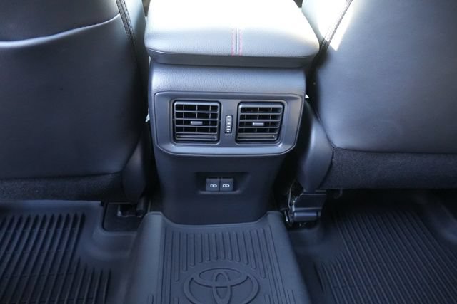 Used 2025 Toyota RAV4 XSE w/ Premium Package AWD/4WD image 21