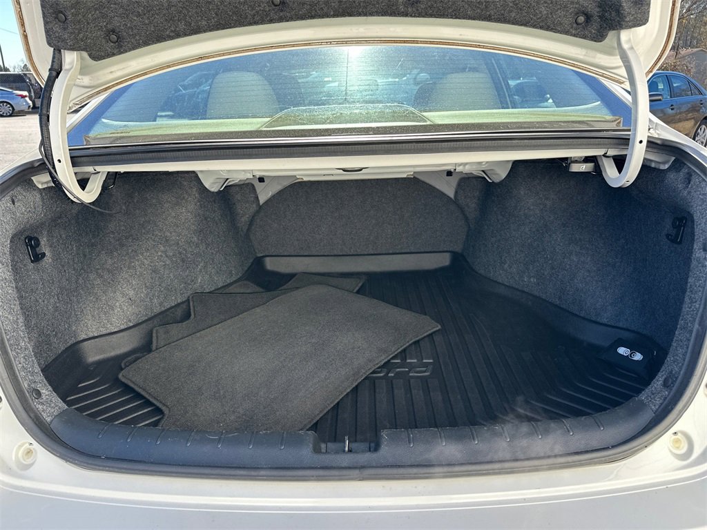 Used 2015 Honda Accord EX-L image 19