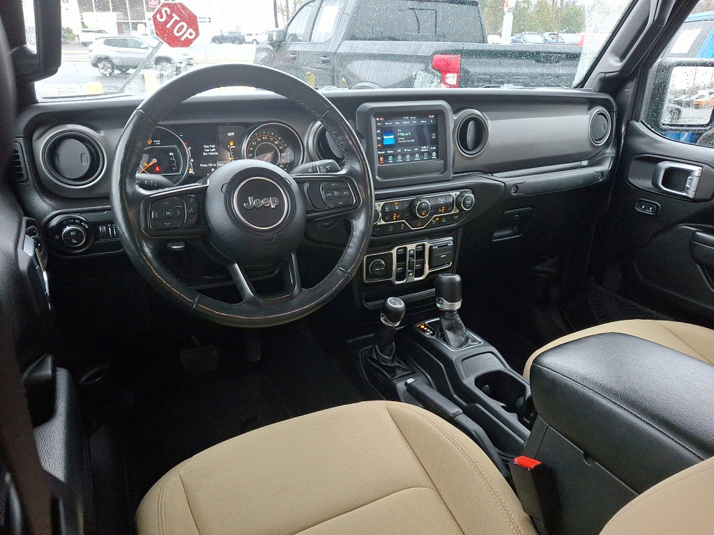 Used 2022 Jeep Gladiator Willys image 21
