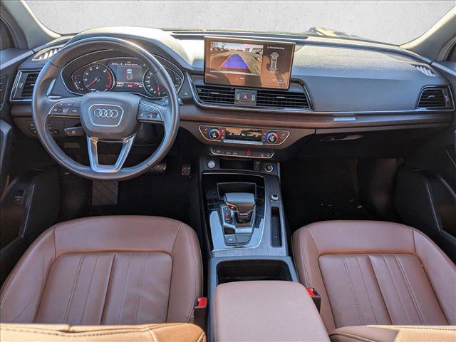 Used 2022 Audi Q5 2.0T Premium w/ Convenience Package AWD/4WD image 16