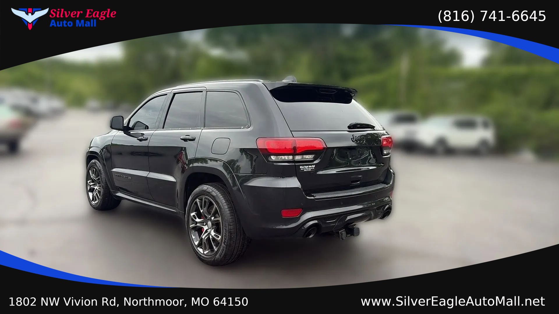 Used 2015 Jeep Grand Cherokee SRT AWD/4WD image 3
