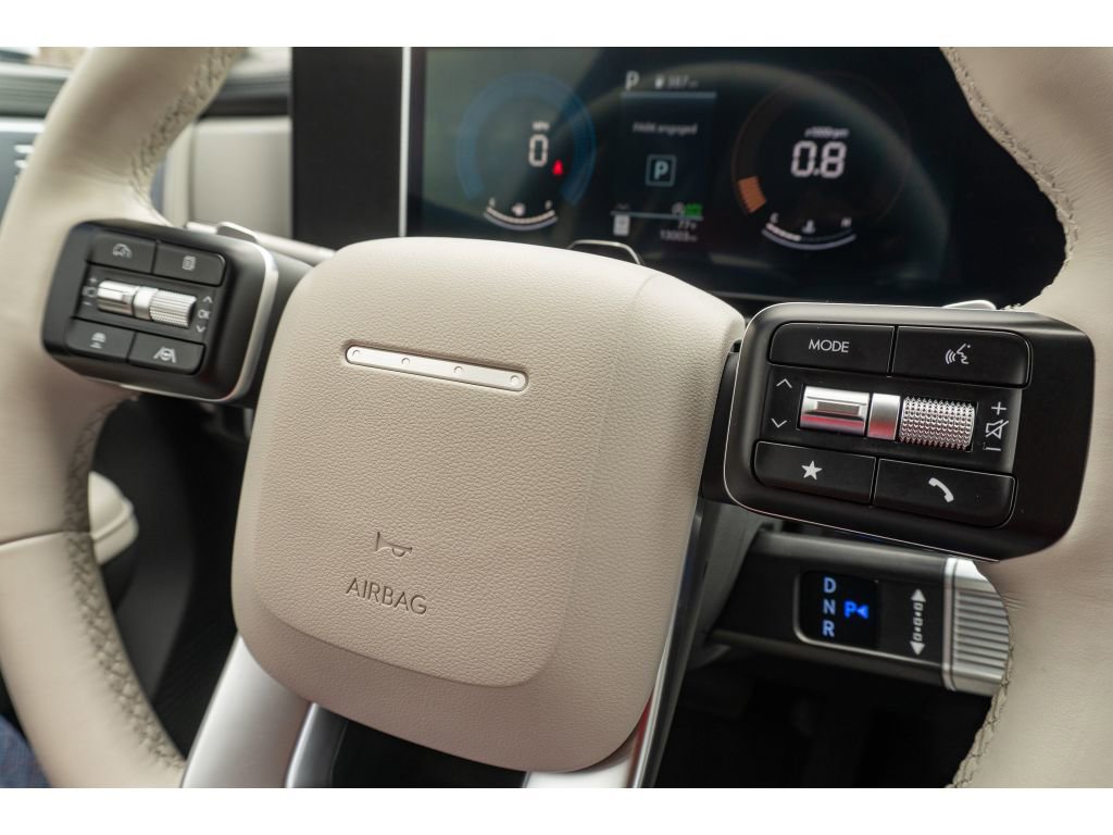 Used 2026 Hyundai Santa Fe SEL FWD image 30