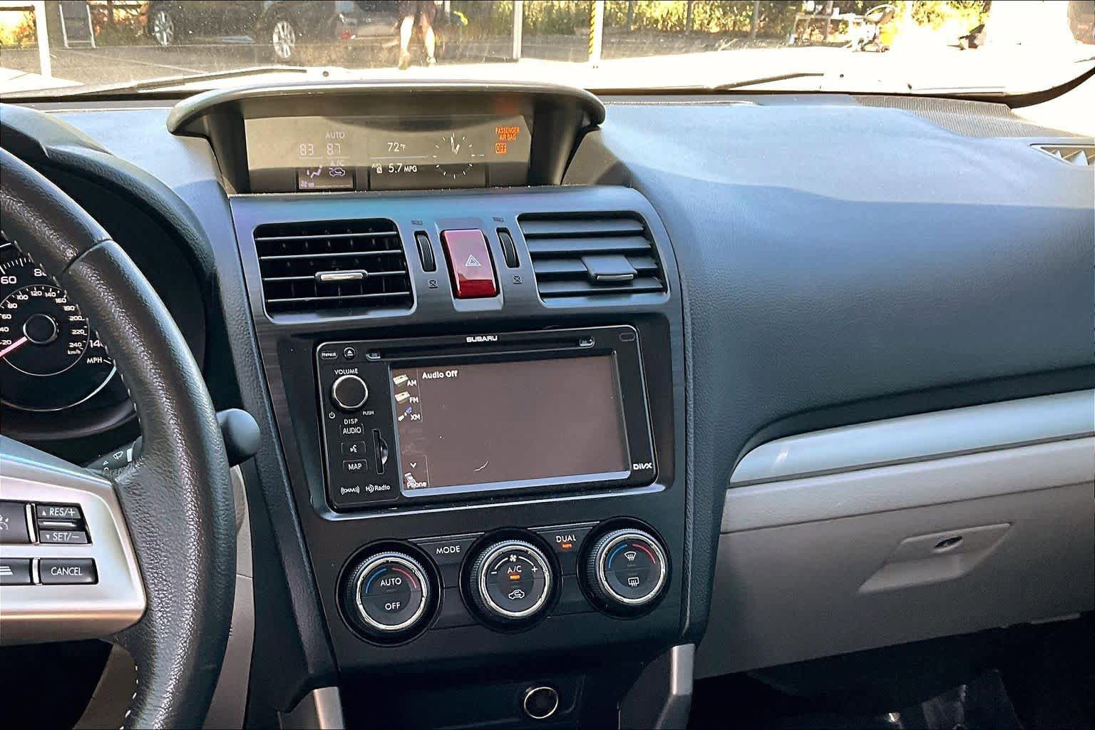 Used 2015 Subaru Forester 2.5i Touring w/ Eyesight & Navigation System image 6
