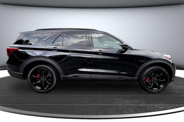 Used 2023 Ford Explorer ST w/ Equipment Group 401A AWD/4WD image 4