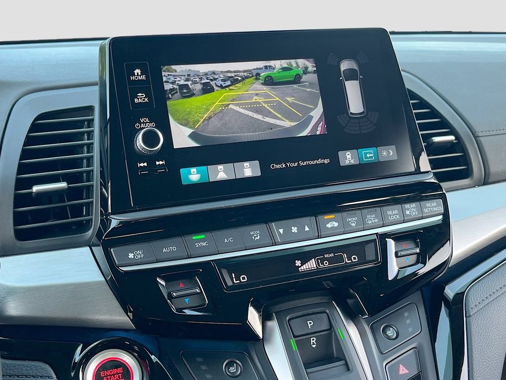 Used 2025 Honda Odyssey Touring image 14