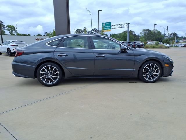 Certified 2023 Hyundai Sonata Limited w/ Cargo Package FWD image 2