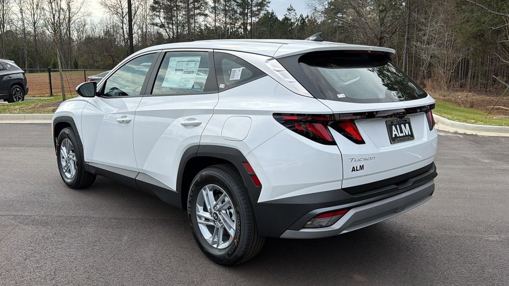 New 2026 Hyundai Tucson SE image 7