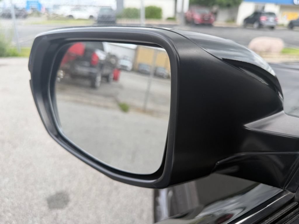 Used 2022 Honda CR-V EX-L image 17