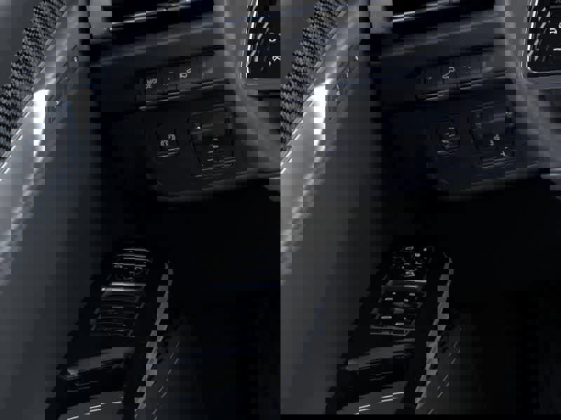 New 2026 Cadillac Escalade ESV V image 22