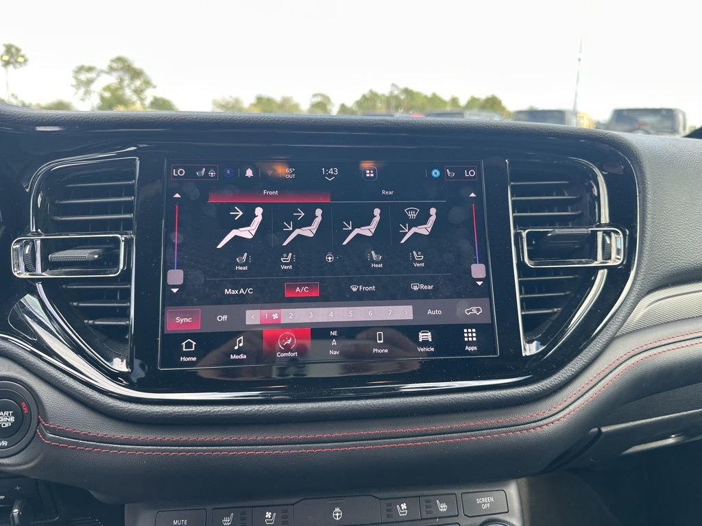 Used 2023 Dodge Durango R/T w/ Blacktop Package image 13