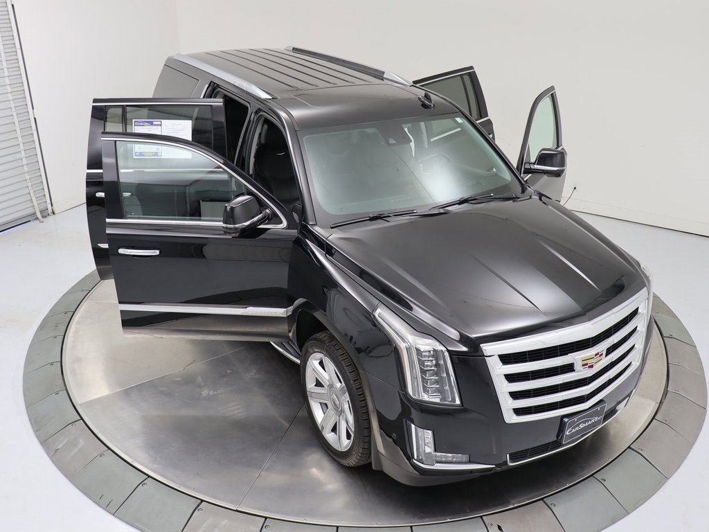Used 2020 Cadillac Escalade ESV Premium Luxury image 12
