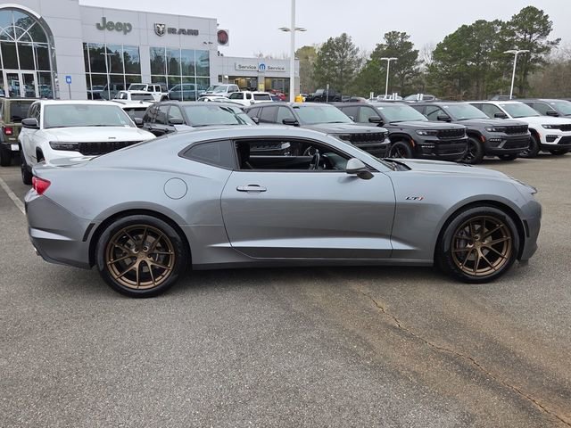 Used 2020 Chevrolet Camaro LT w/ Technology Package image 13