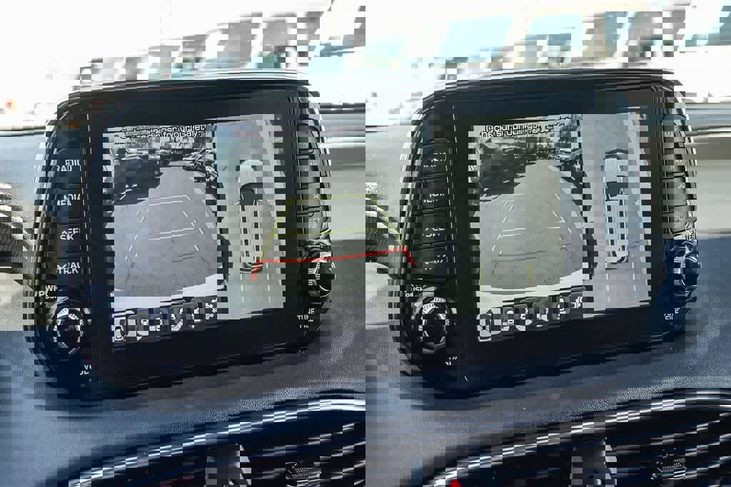 Used 2020 Hyundai Santa Fe Limited image 22