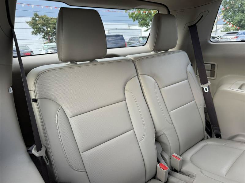 Used 2019 GMC Acadia Denali AWD/4WD image 13