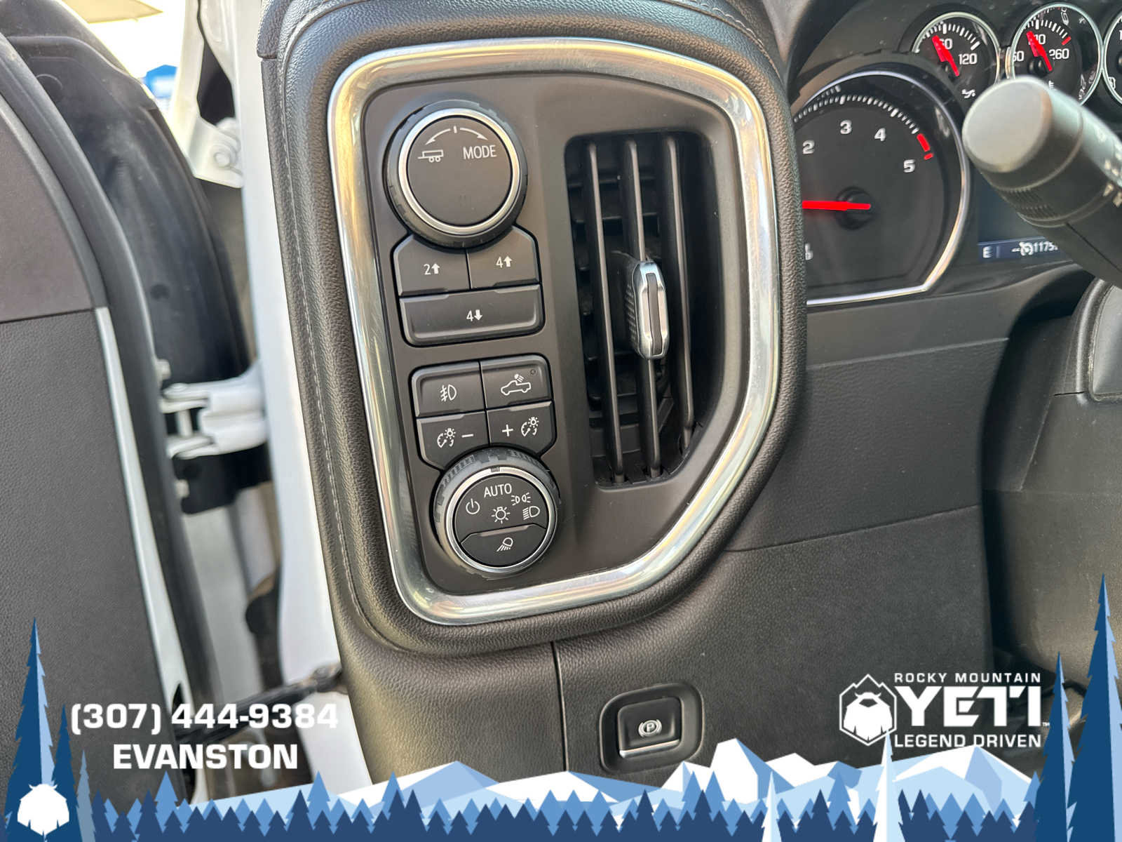 Used 2021 Chevrolet Silverado 3500 LT w/ All Star Edition AWD/4WD image 29