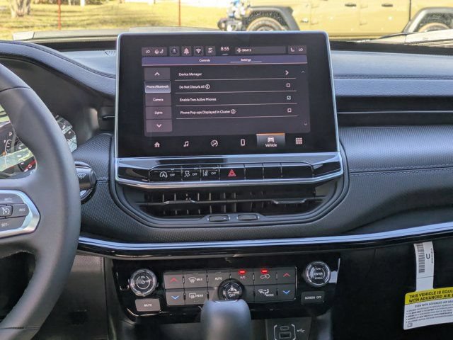 New 2026 Jeep Compass Latitude AWD/4WD image 16