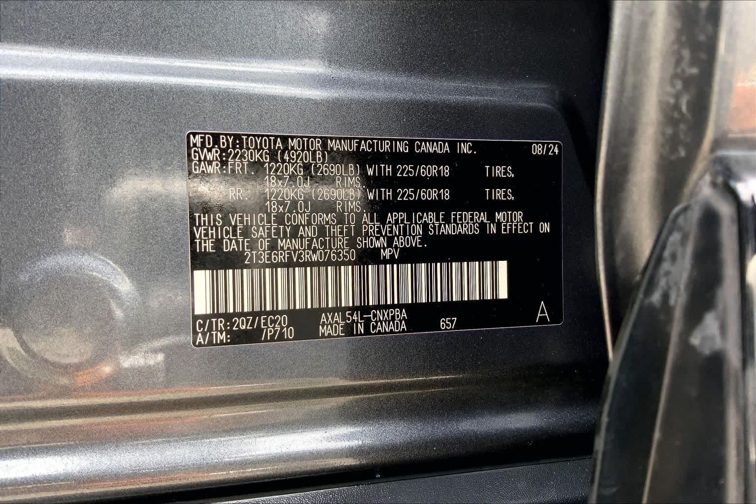 Used 2024 Toyota RAV4 XSE AWD/4WD image 36