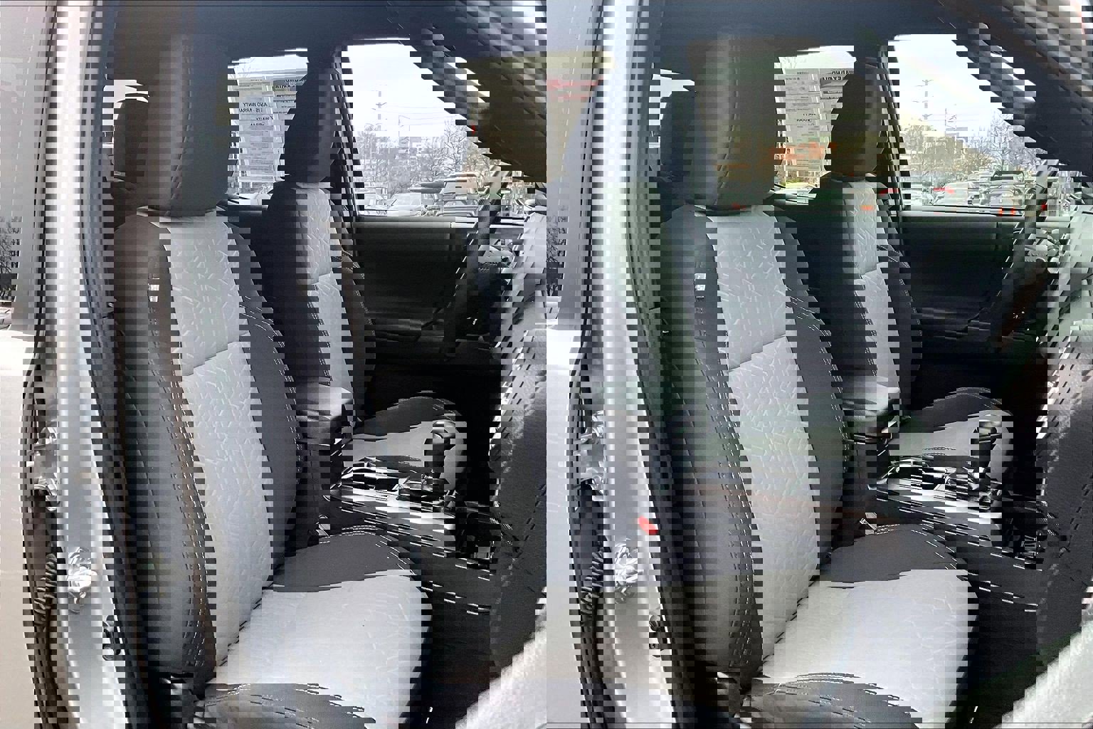 Used 2023 Toyota Tacoma TRD Off-Road image 7