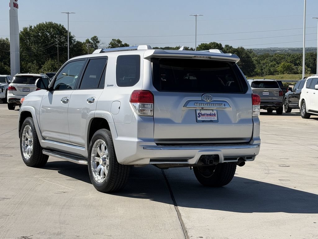 Used 2010 Toyota 4Runner Limited AWD/4WD image 4