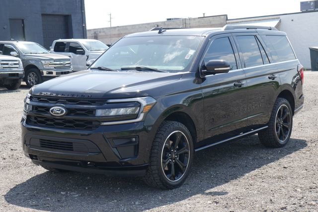 Used 2022 Ford Expedition Limited AWD/4WD image 8