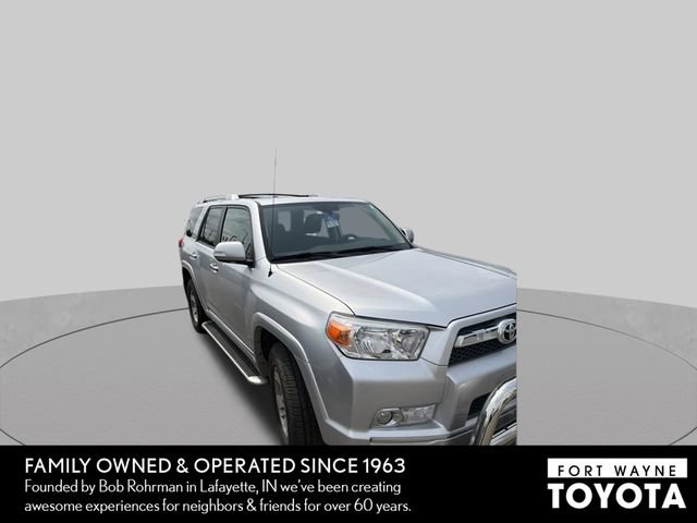 Used 2010 Toyota 4Runner SR5 w/ Convenience Pkg AWD/4WD image 3