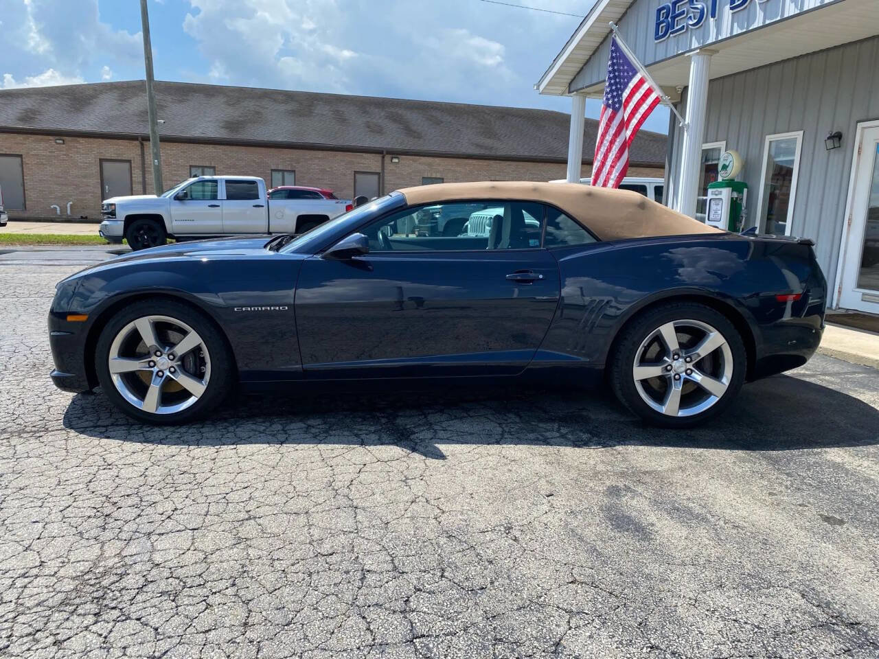 Used 2013 Chevrolet Camaro SS w/ RS Package image 4