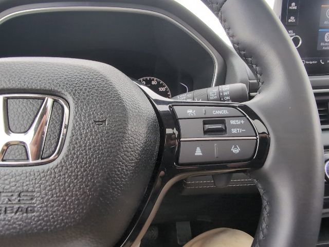 Used 2025 Honda Pilot Touring image 20