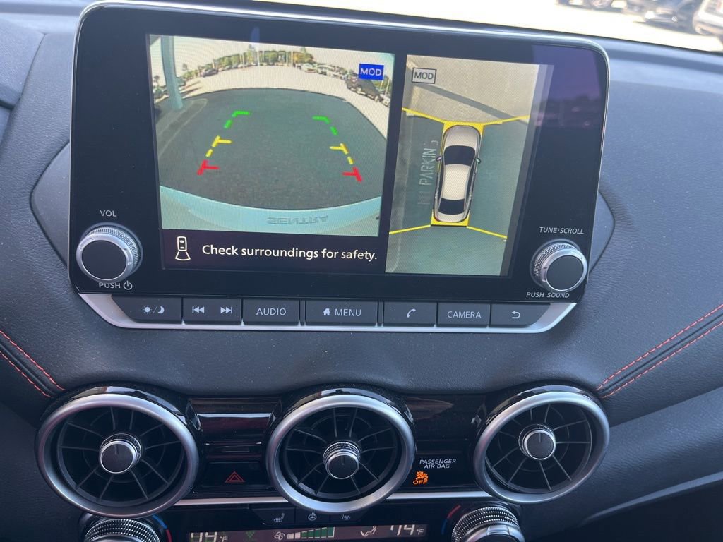 Used 2025 Nissan Sentra SR w/ SR Premium Package image 15