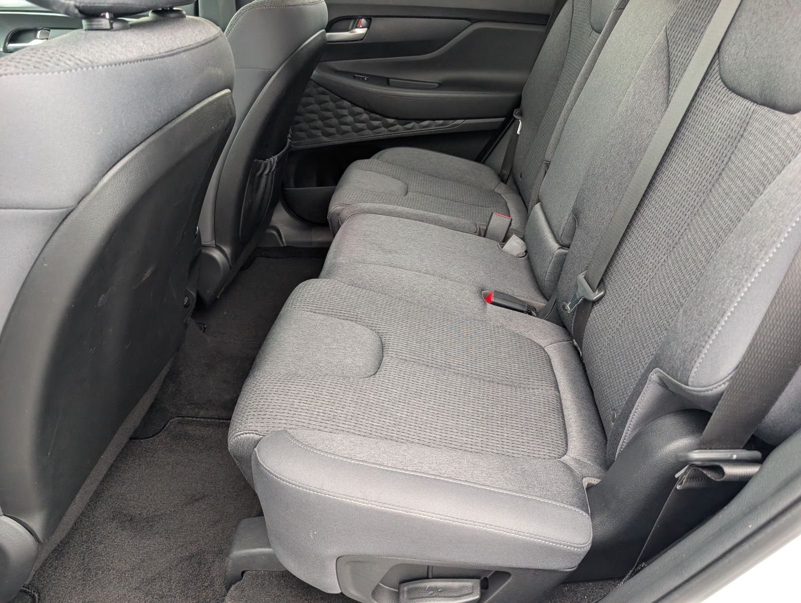 Used 2023 Hyundai Santa Fe SEL FWD image 29