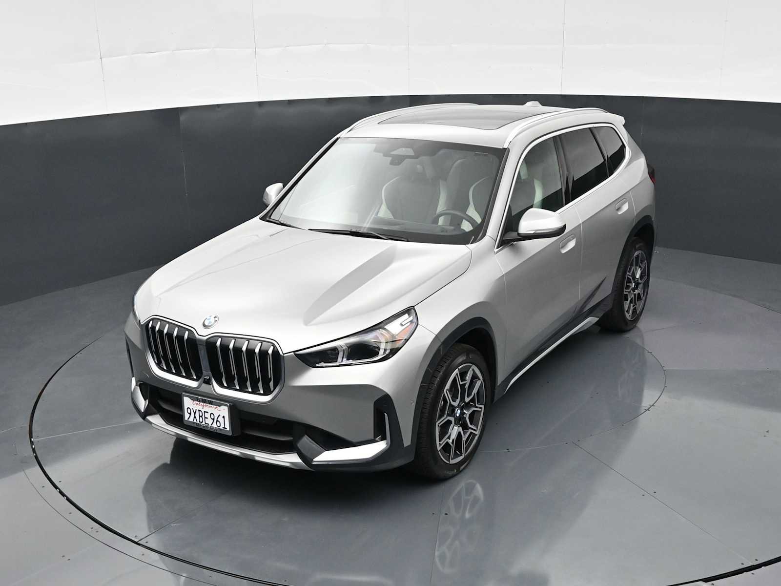Used 2026 BMW X1 xDrive28i w/ Technology Package AWD/4WD image 17