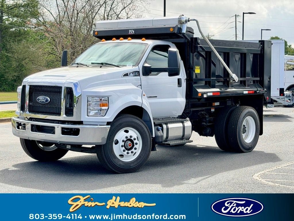 New 2027 Ford F750 2WD Regular Cab Super Duty image 1