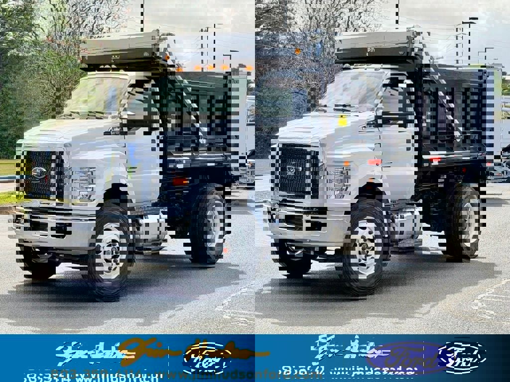 New 2027 Ford F750 2WD Regular Cab Super Duty image 1