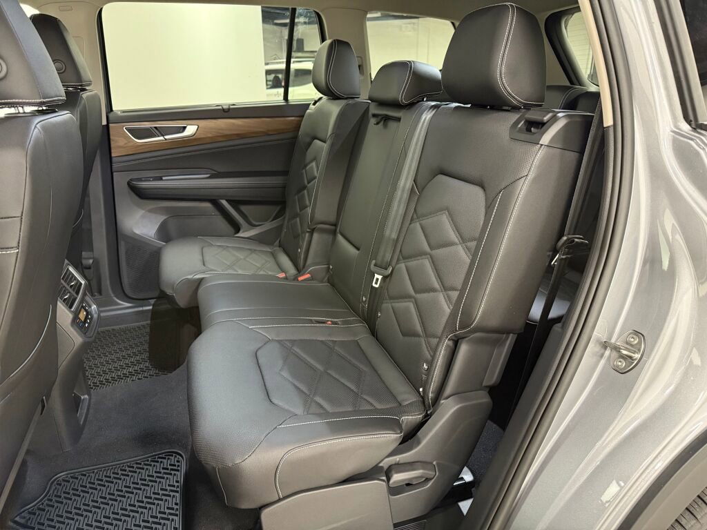 New 2026 Volkswagen Atlas SE image 19